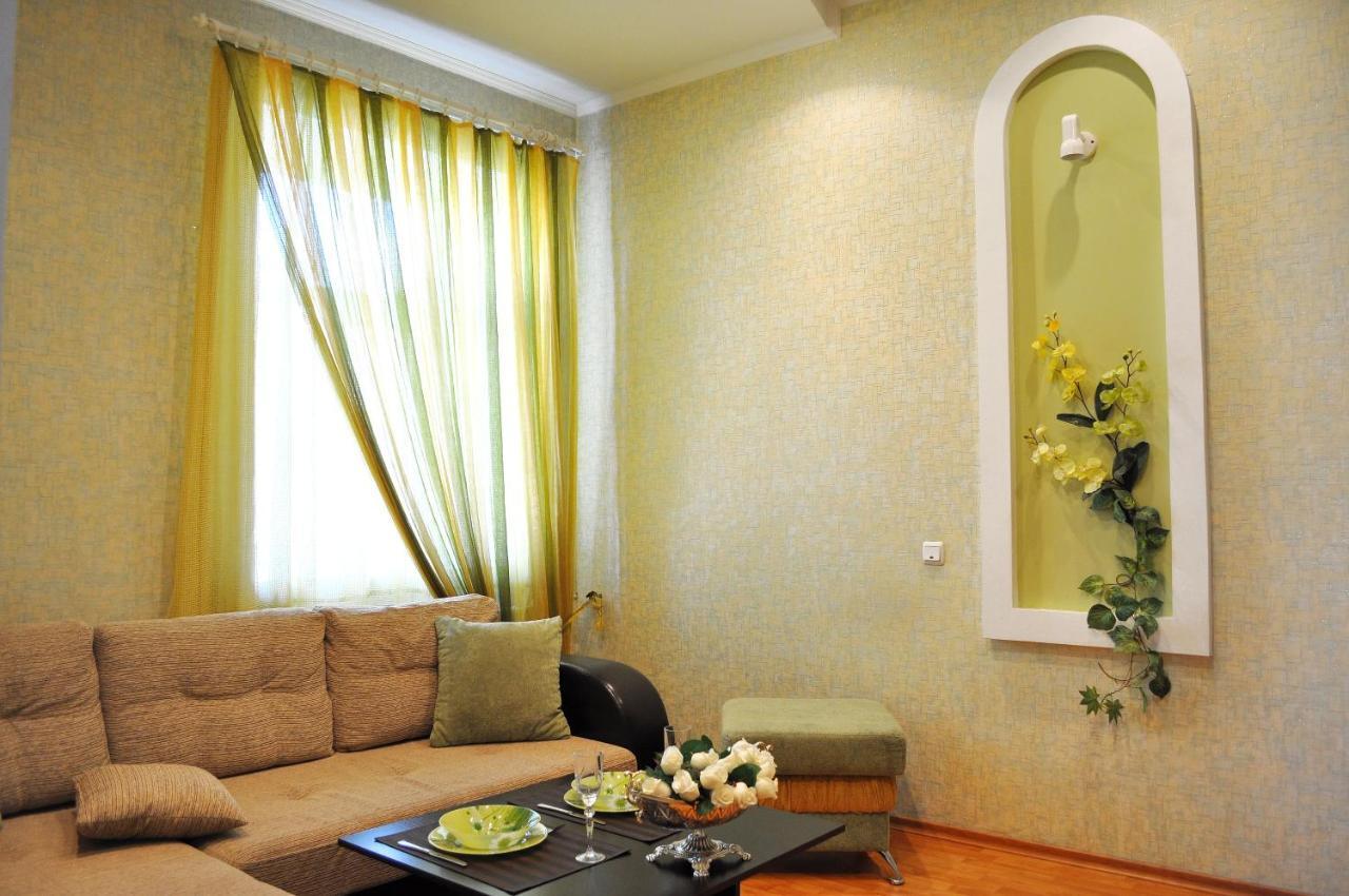 Apartment On Karbyshewa 1 Grodno Exterior photo